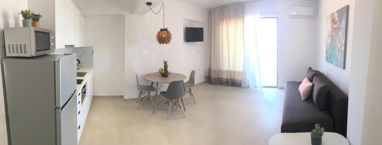 Apartment Blue View Chorafakia